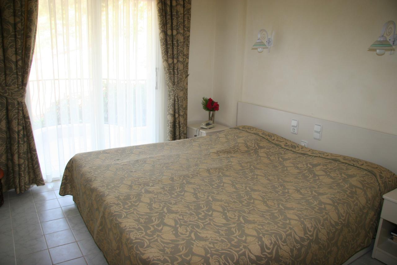Life Apart Marmaris Exterior photo